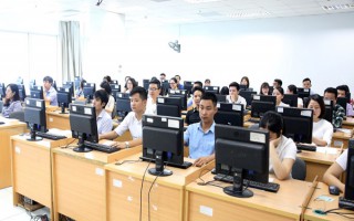 Năm 2021 cả nước có hơn 249.000 biên chế