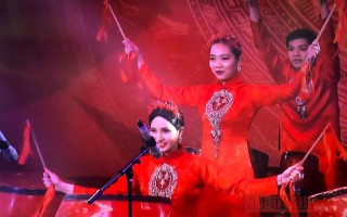 Xúc động chương trình nghệ thuật “Thương lắm miền trung”