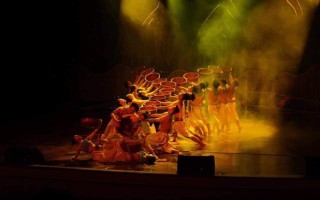 Đất 9 Rồng - Nơi những dòng sông kể chuyện!