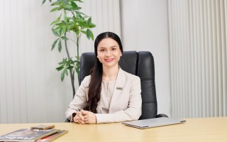 CEO Phi Hoa