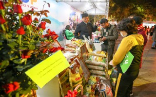 Rực rỡ sắc màu Lai Châu giữa lòng Hà Nội
