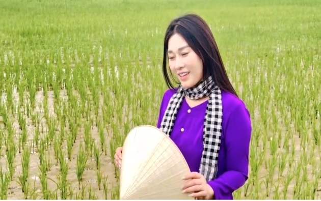 Tuyển tập 100 ca khúc mang âm hưởng dân ca Nam Bộ dành cho dạy học chuyên ngành Thanh nhạc